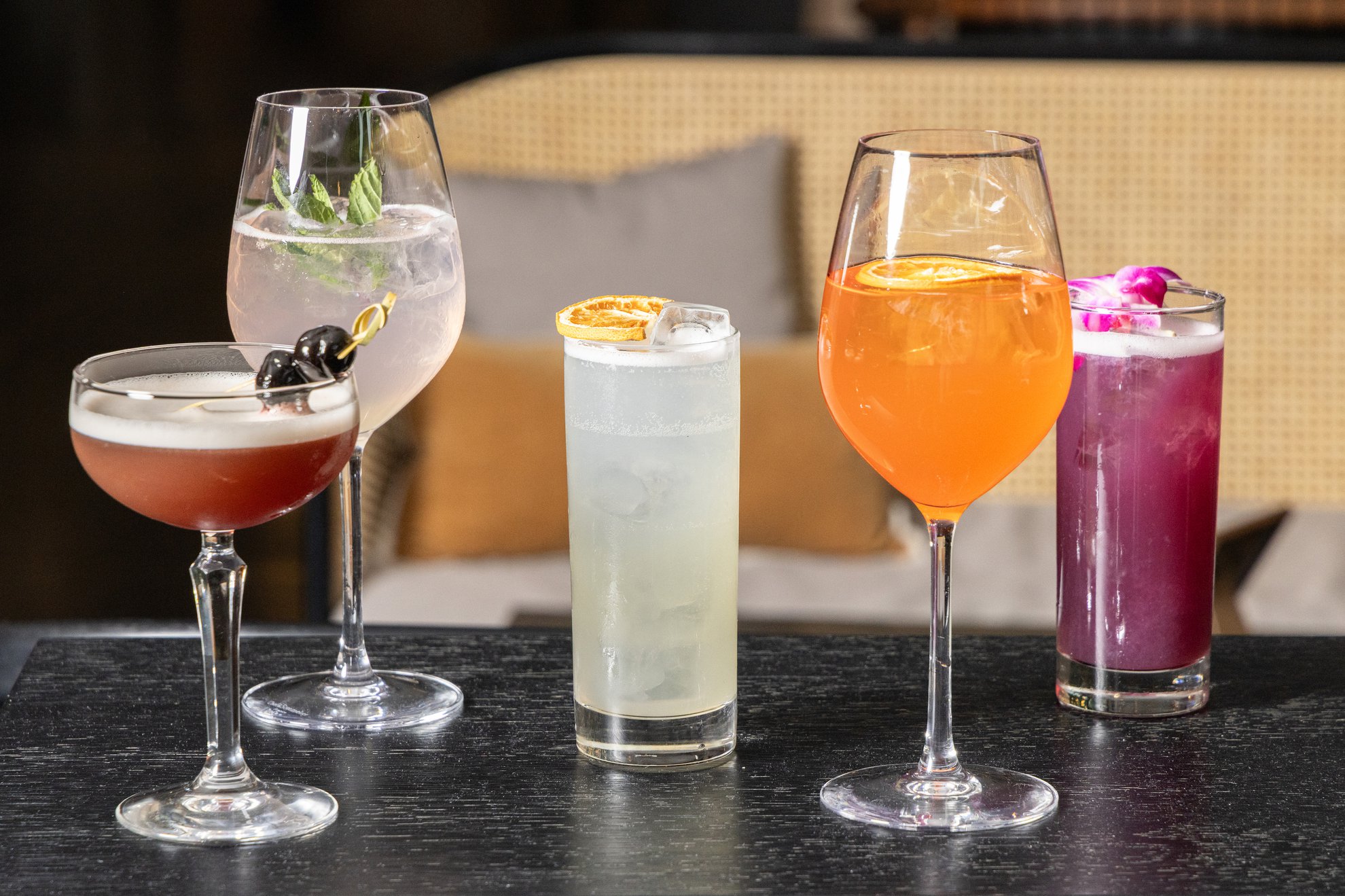 2025-04-25_Fora_Cocktails_Group_1538